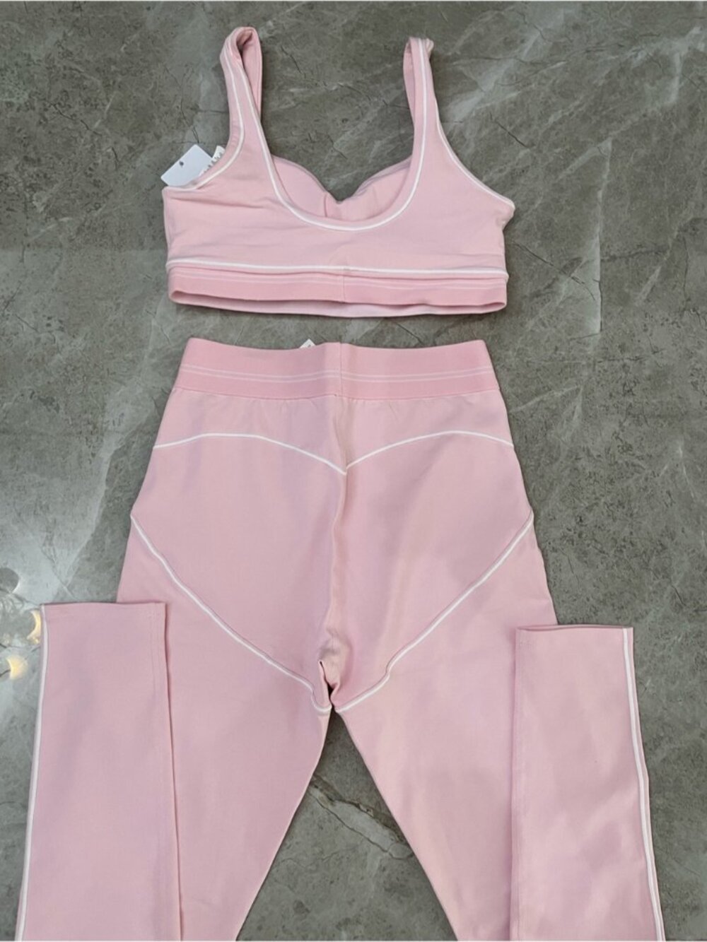 ALO Yoga Soft Pink Leggings and Bra Set - Picture 2 of 4